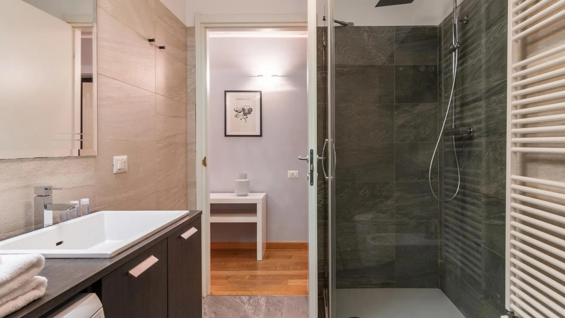 Apartment Easyhomes - Spiga Suite Milan