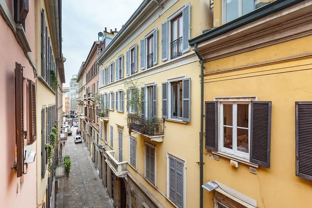 Easyhomes - Spiga Suite Milan Apartment